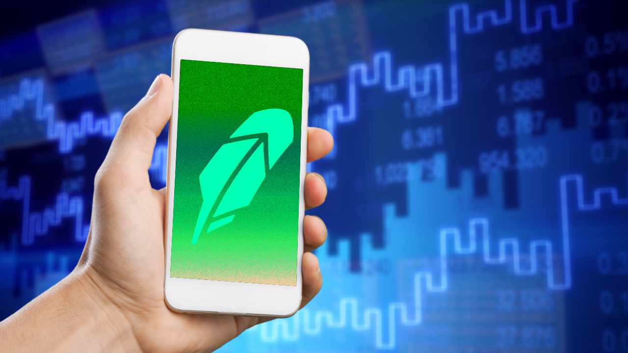 Robinhood Launches Its First Crypto Staking Product