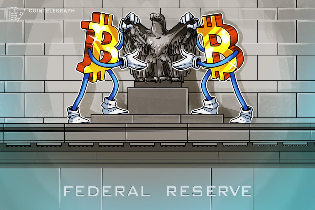 Bitcoin Traders Stall As US Shutdown, Fed Policy Shift Raises Fear